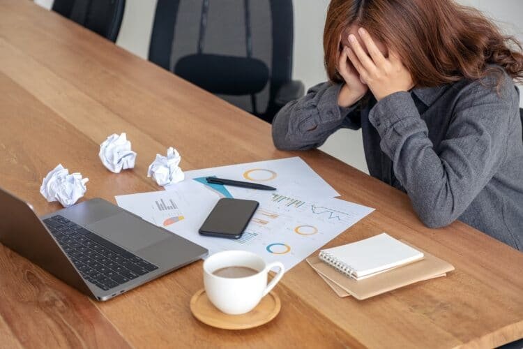 4 Ways to Start Off Your Week with Less Stress and Crush It 1 stress