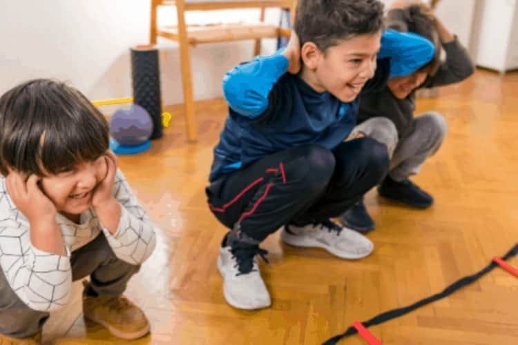 Teaching Healthy Boundaries to Your Kids blog post featured image