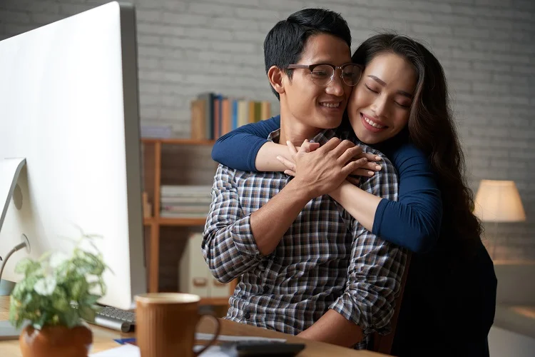 4 Ways to Unlock the Hero Instinct in Men 7 hero instinct in men