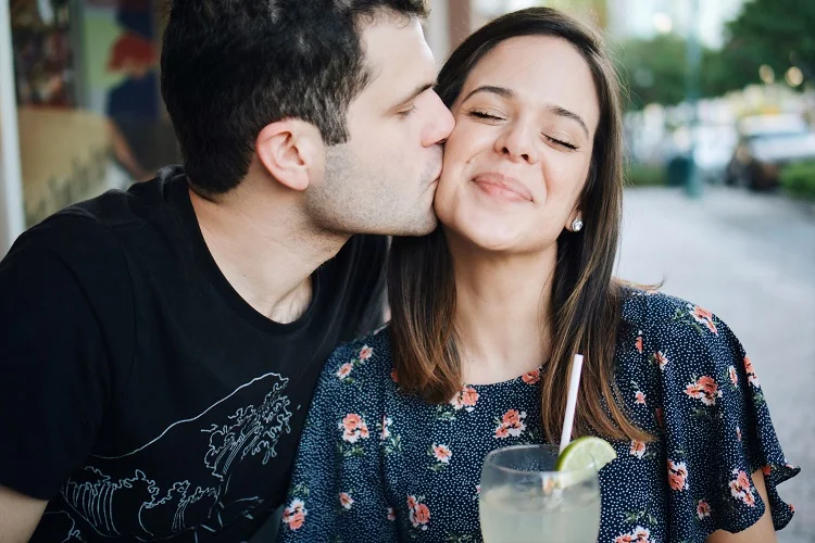 7 Ways to Be a Better Spouse and Improve Your Marriage 2 Be a better spouse
