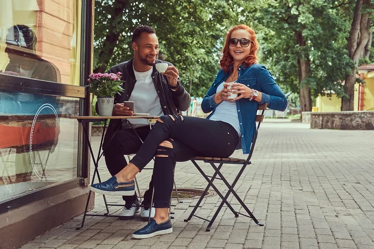 2 Early signs that your relationship will last according to psychology 1 relationship will last