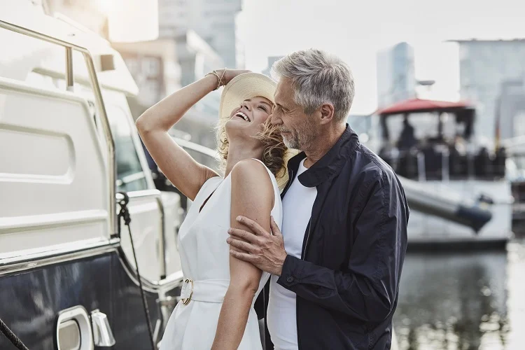 Dating Older Men: A Research-based Examination 3 dating older men